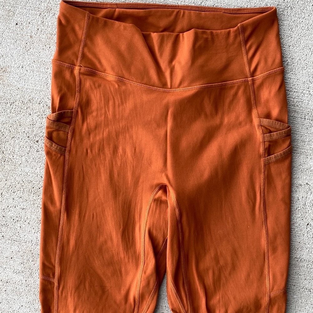 Fabletics Motion 365 - Picture 2 of 5